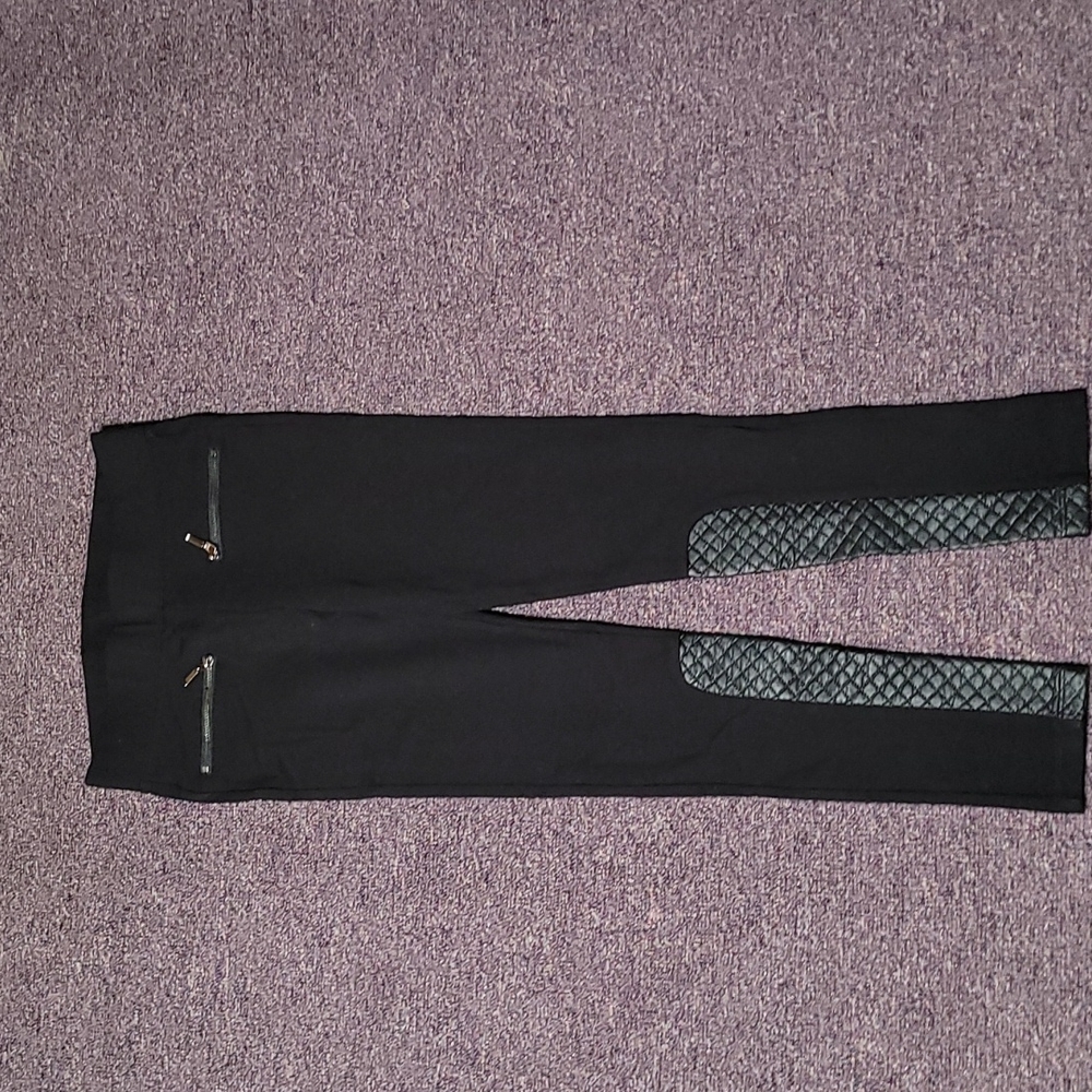 black leggings